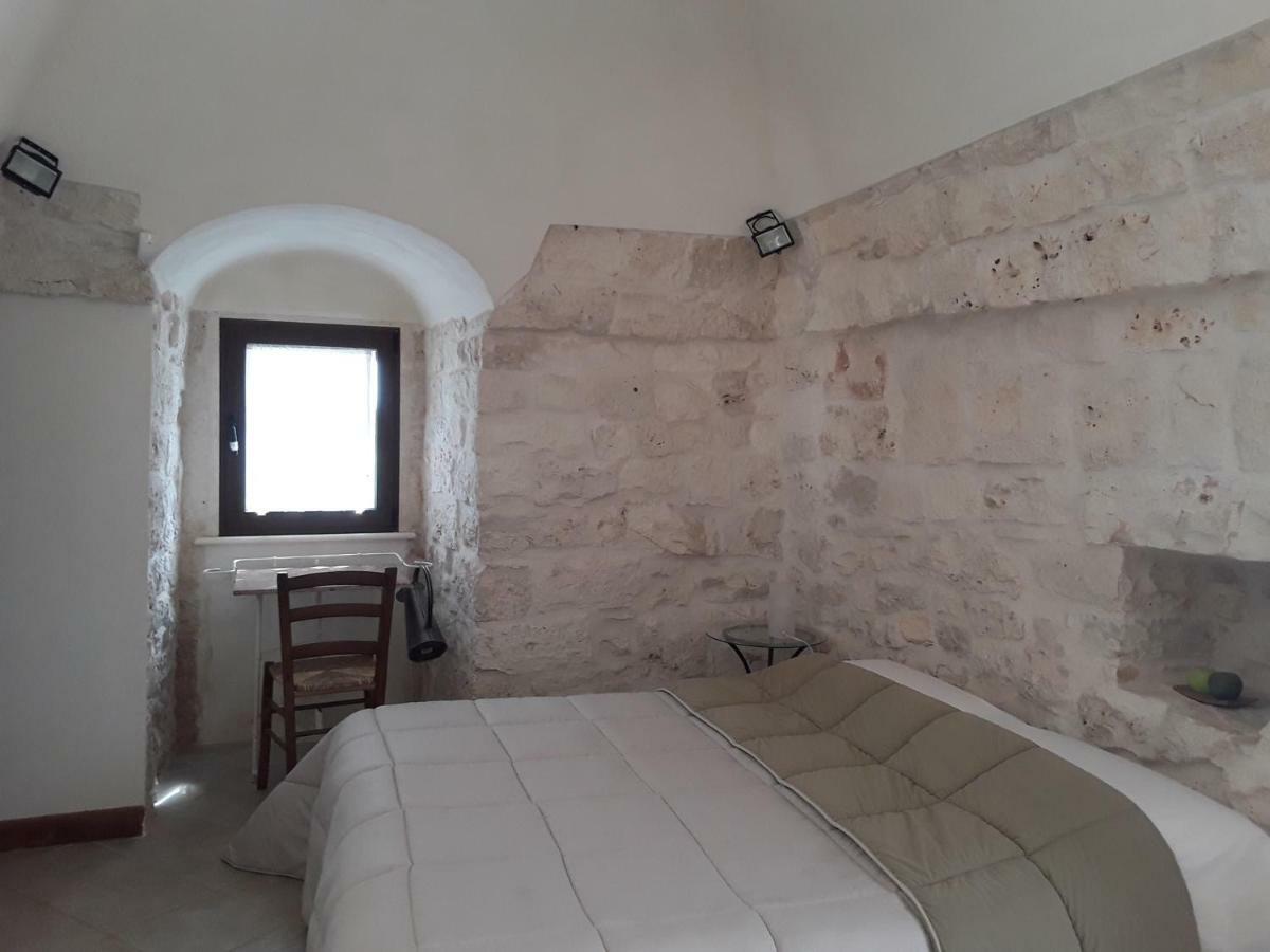 Bed and Breakfast Il Giardino Di Viola Чельє-Мессапіка Екстер'єр фото